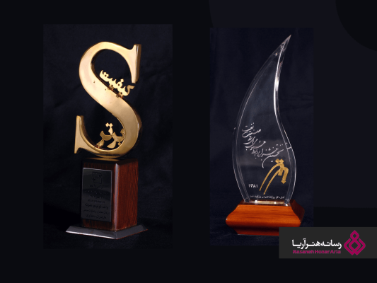 سفارش تندیس چوبی